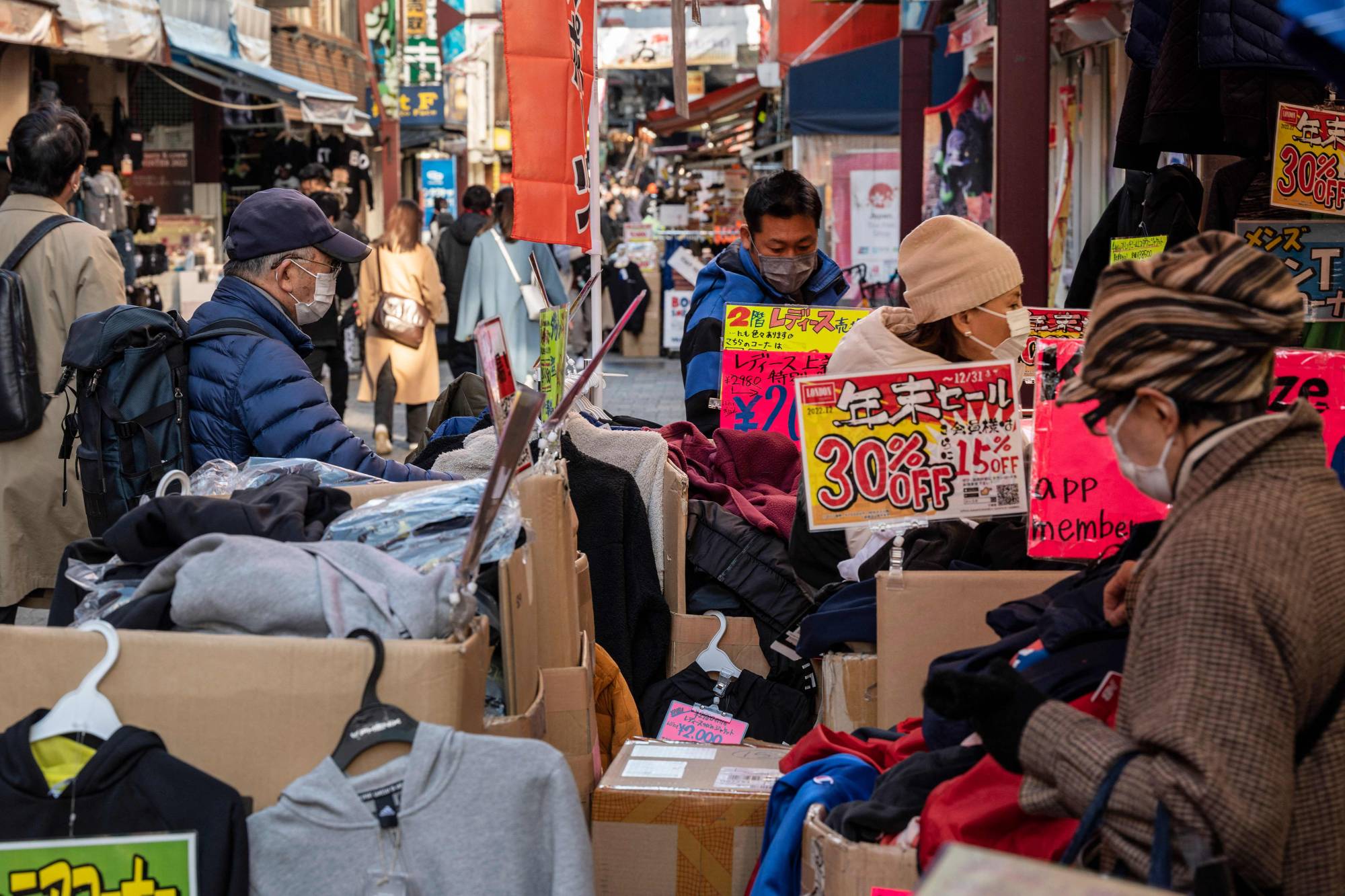  Japan Retail Sales grew by just 2.1% YoY versus forecast 5.1%